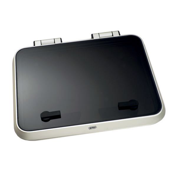 Gebo Skylight set ovenfra, fremhæver den 10 mm tykkelse og designet.
