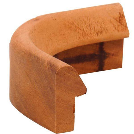 SeaTec mahogni vinkel j-profil 50/90° set fra siden, klar til montering.
