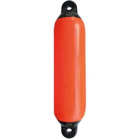 Dan-Fender 822 i orange og sort vist fra siden på en båd