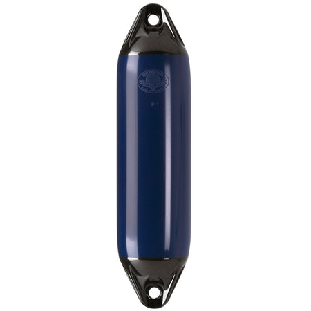 Polyform F3 fender i brug, der beskytter båden ved kajen