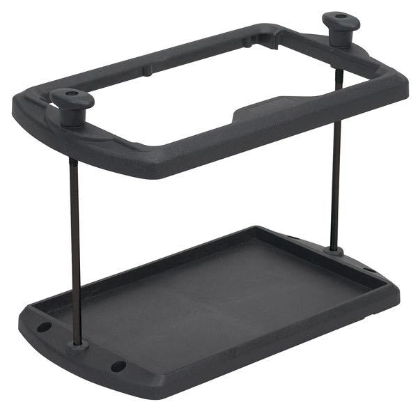 SeaTec batteri holder lille set fra siden, klar til brug i båd.