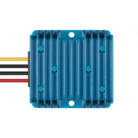 Victron Orion omformer 24-12V set fra siden, klar til installation.