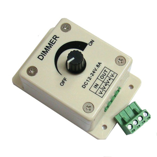 Nautecled PVM LED dimmer, monteret på en båd med lys