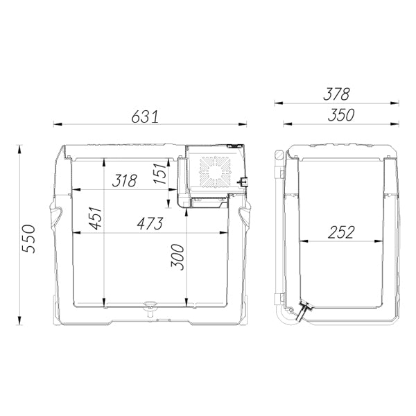 1852 køleboks 50L opstillet på båd med sollys