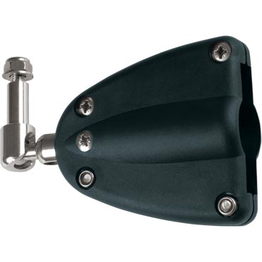 Ronstan batten receptacle link AISI 316 set fra siden, klar til montering på båd.