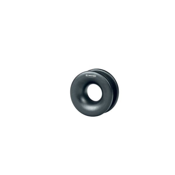 Ronstan low friction ring set fra siden med tydeligt hul til tov