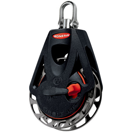 Ronstan Orbit skraldeblok med RF svirvel set fra siden, monteret på båd.