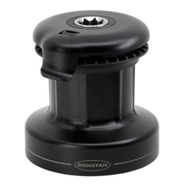 Ronstan spil 20 ST Orbit set fra siden med selvtailing funktion