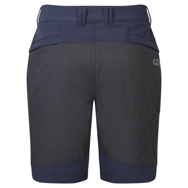Gill UV024 stretch shorts i navy, vist fra siden med fleksibel pasform