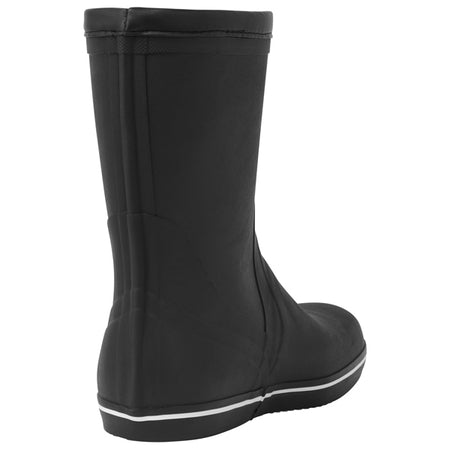 Gill 917 gummistøvler i brug ved båden