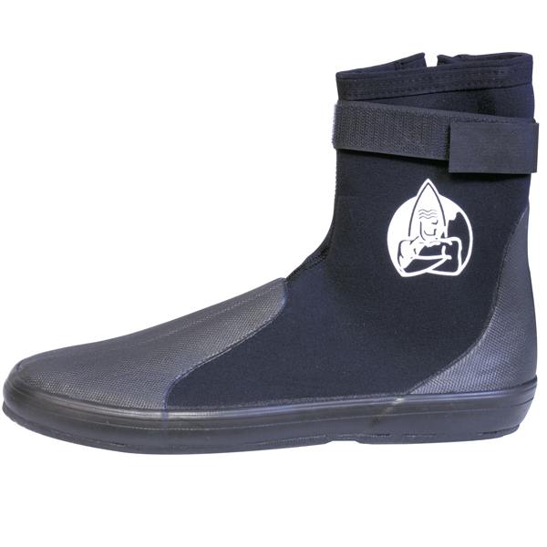 Gill V12 neoprene støvler i sort, størrelse 45, set foran på hvid baggrund.