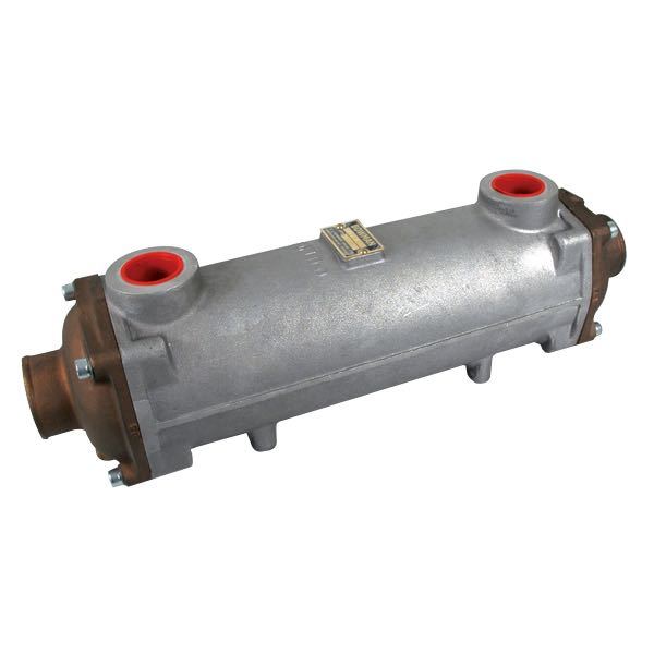 Oliekøler fra Bowman, model fg 100, med tilslutninger til hydraulik.