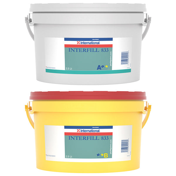 International, Interfill 833 Hurtig Part B pakket i en 2,5 liters beholder, klar til brug.