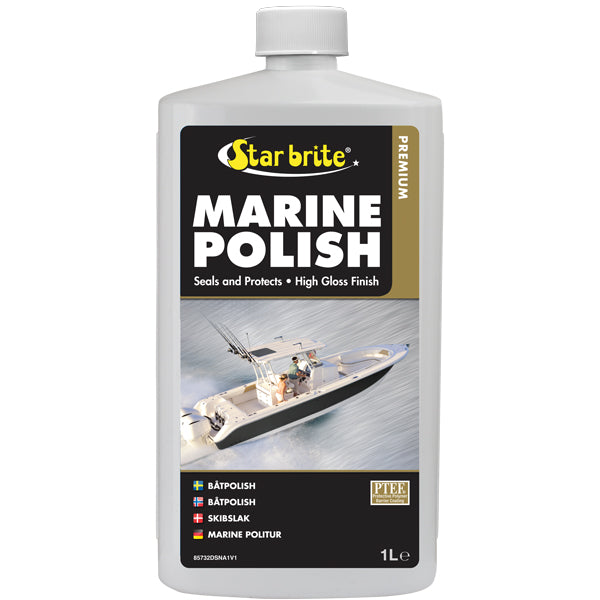 Star Brite Premium Marine Polish på en båd, klar til brug til bådpleje.