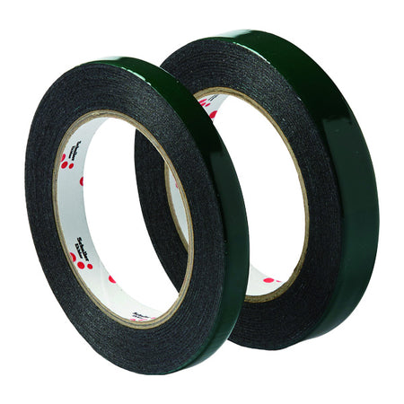 Dobbeltklæbende tape fra SeaTec, 19mm x 5m rulle, sort farve.