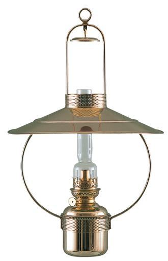 DHR, Cabin lampe 8209 i messing, set forfra med lys