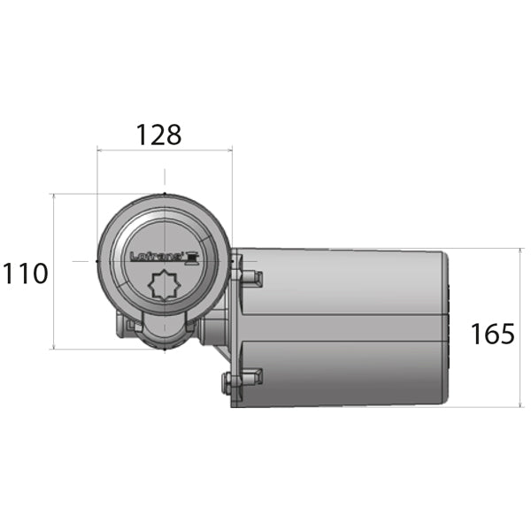 Lofrans SX1 ankerspil i brug, trækker anker op fra vandet.