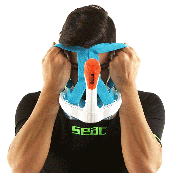 Bagvisning af Seac Magica maske, der viser detaljer på remmen